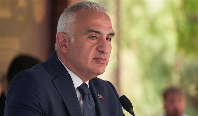 Bakan Ersoy, Belek Turizm Yatırımcıları Birliği toplantısına katıldı