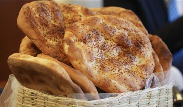 Ramazan Pidesinin Sırrı Ne? Lezzetli Bir Pide Nasıl Yapılır?