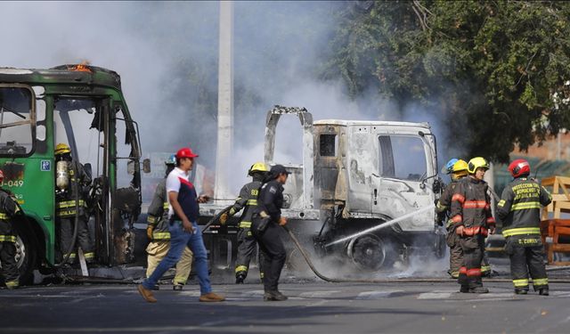 Meksika'da şiddet tırmanıyor! 55 ölü