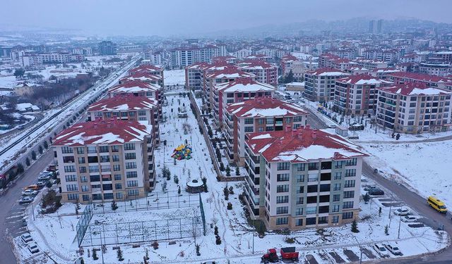 Elazığ’da depremzedeler TOKİ konutlarında güvenle yaşıyor