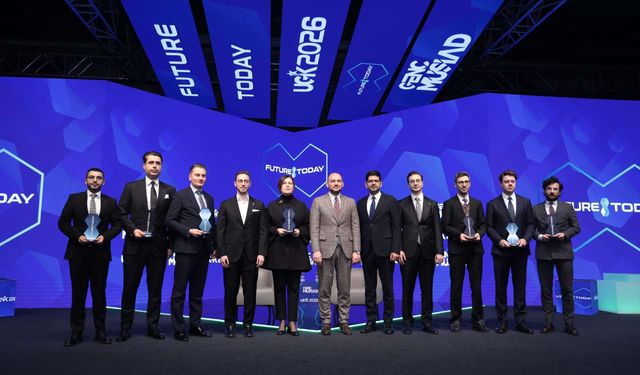 UGİK'26 kapsamında "Liderlerin Ajandası" paneli yapıldı