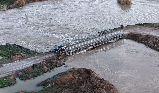 Suriye'de araziler su alında kaldı
