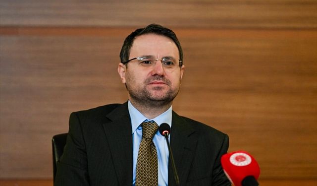 Bakan Gürlek, İstanbul Bölge İdare Mahkemesini ziyaret etti: