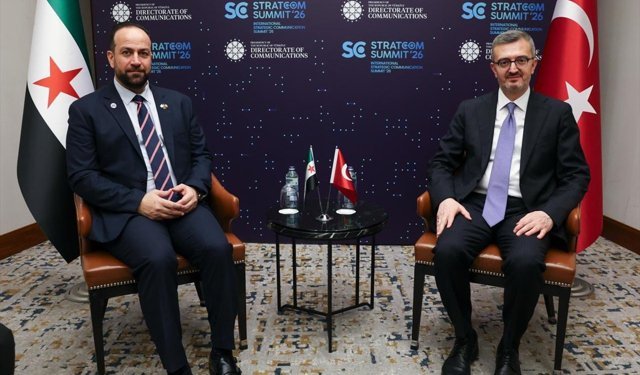 İletişim Başkanı Duran, Suriye Enformasyon Bakanı el-Mustafa ile görüştü