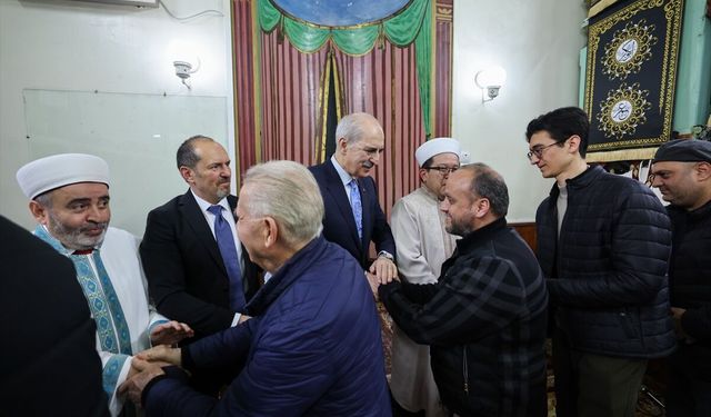 Numan Kurtulmuş, Bükreş'teki Carol-Hunchiar Camisi'ni ziyaret etti