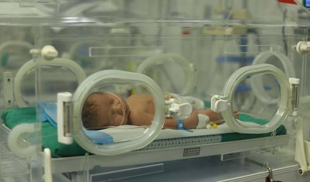 Gazze'de mama krizi, yenidoğanlar için hayati risk oluşturuyor