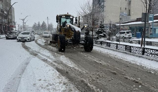 Bazı illerde kar etkili oldu