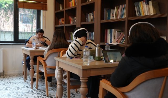 Düzce'de kütüphane kültürü belediye ve hayırsever işbirliğiyle gelişiyor