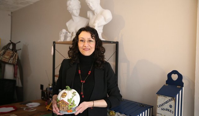 Hobisini mesleğe dönüştüren kadın kendi işinin patronu oldu