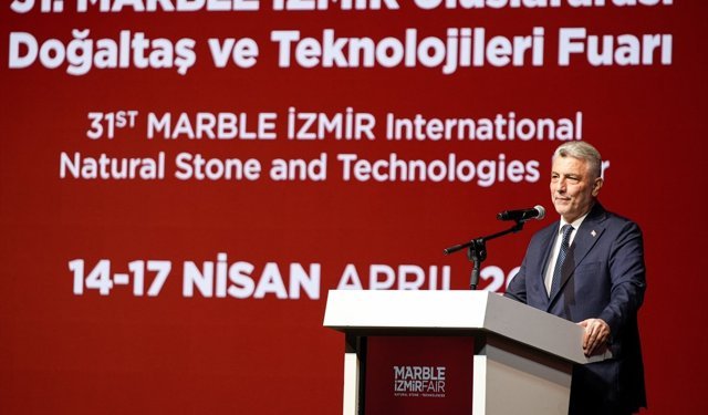 Ticaret Bakanı Bolat, İzmir'de fuar açılışına katıldı: