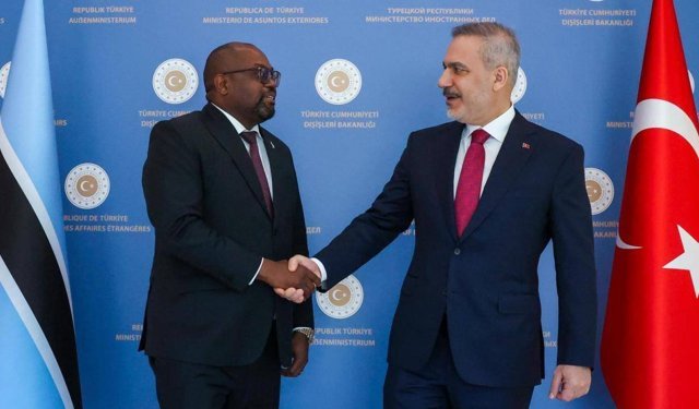 Bakan Fidan, Butale ile görüştü