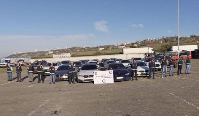 “Change” yöntemiyle 50 milyonluk dolandırıcılık: 13 gözaltı