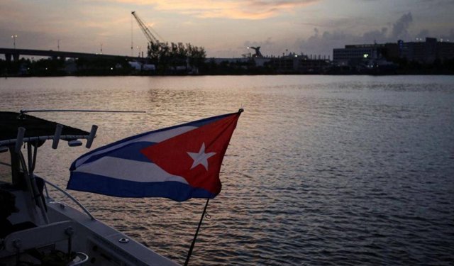 Küba için savaş senaryosu: ABD harekete geçiyor!