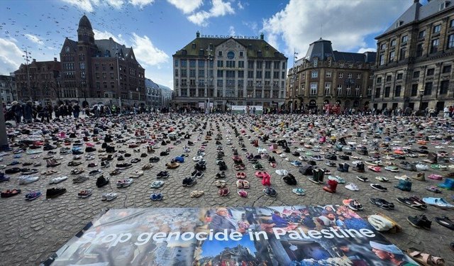 Hollanda Filistinli çocukları andı