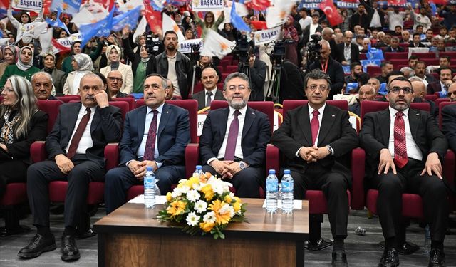 Bakan Yumaklı, AK Parti Van İl Danışma Meclisi Toplantısı'nda konuştu