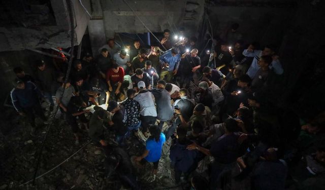 Katil İsrail ateşkese rağmen yine Gazze'ye saldırdı