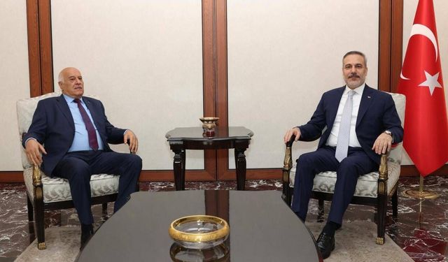 Dışişleri Bakanı Fidan, Fetih Genel Sekreteri Rajub'u kabul etti
