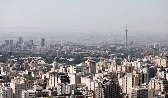 Pakistan'dan ara buluculuk misyonuyla İran'a ziyaret