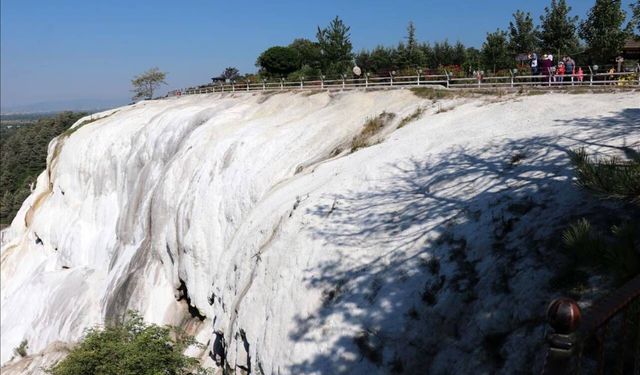 Adeta gizli kalmış bir hazine: İstanbul'un dibinde Pamukkale