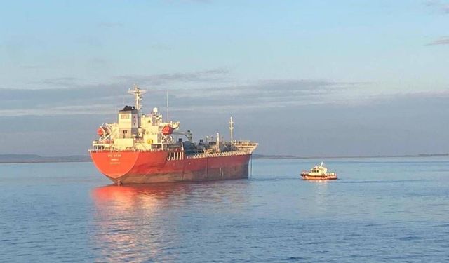 Çanakkale Boğazı gemi trafiğine açıldı