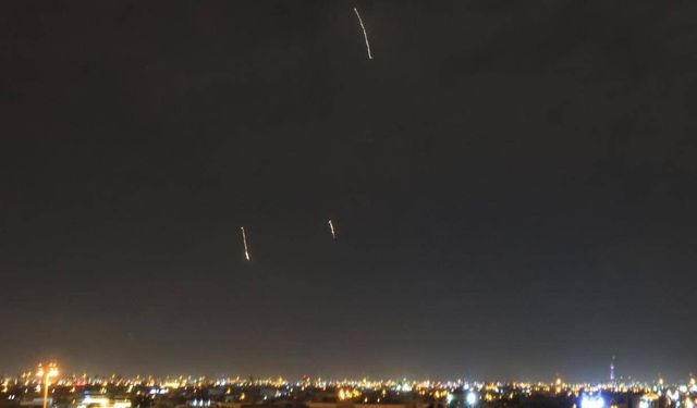 İran: Katar’daki üste konuşlu ABD uçakları hedef alındı