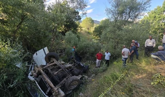 Bingöl'de feci kaza! 3 ölü, 2 yaralı