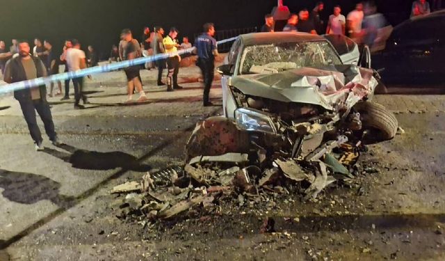Hakkari'de iki otomobilin çarpıştığı kazada 7 kişi yaralandı