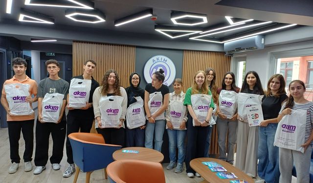 Akım Kurs'tan 2026 Yks'de Türkiye Dereceleriyle Tarihi Başarı