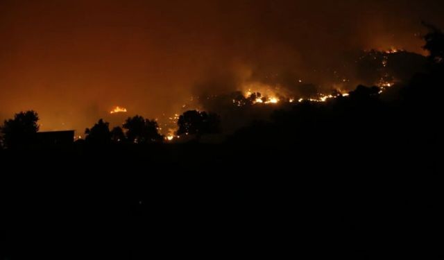 Yunanistan'da 3 yangın daha!