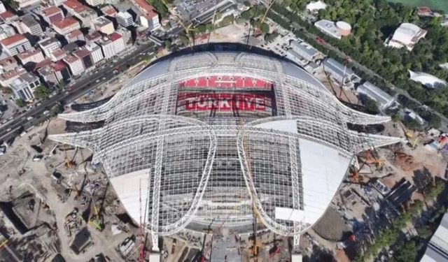 "Yeni Ankara Stadı"nda koltuklar yerleştirilmeye başlandı