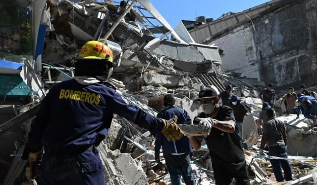 Kolombiya'da bilanço ağırlaşıyor