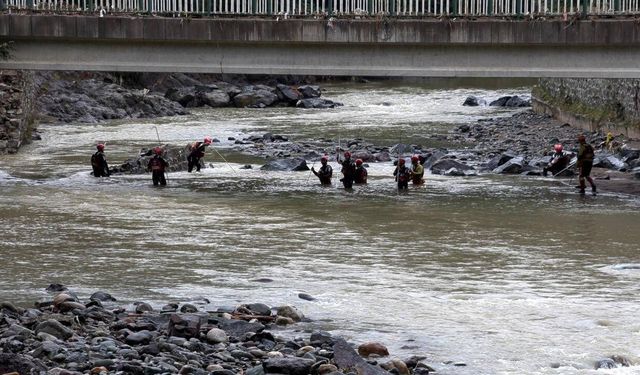 Giresun'da kayıp 2 kişiyi bulmak için ekipler seferber oldu