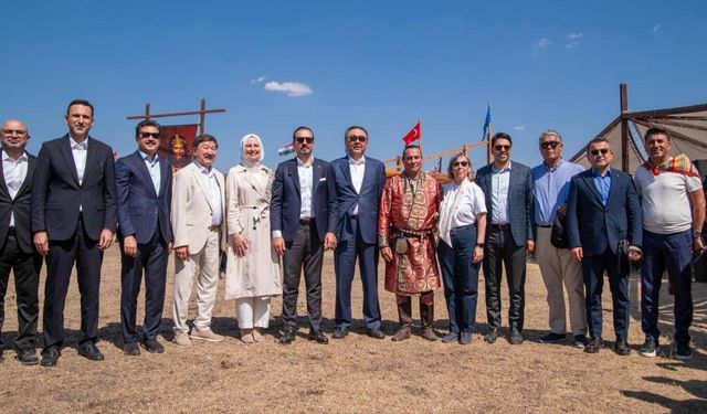 Türk Dünyası Macaristan’da buluştu