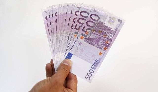 ECB: Yeni avro banknotları 2030'da tedavüle girecek