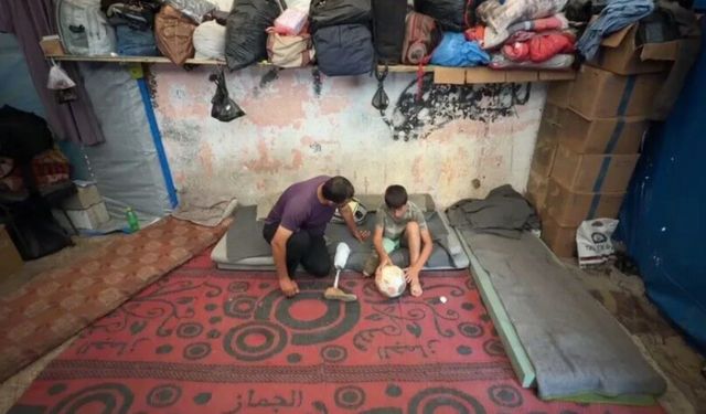 Gazzeli Salih futboldan kopmak istemiyor