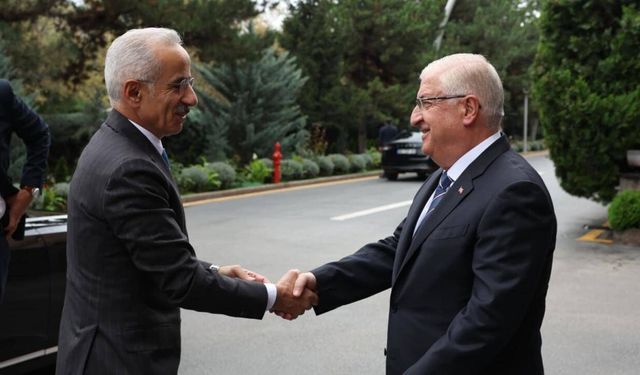 Bakan Güler, Bakan Uraloğlu ile görüştü