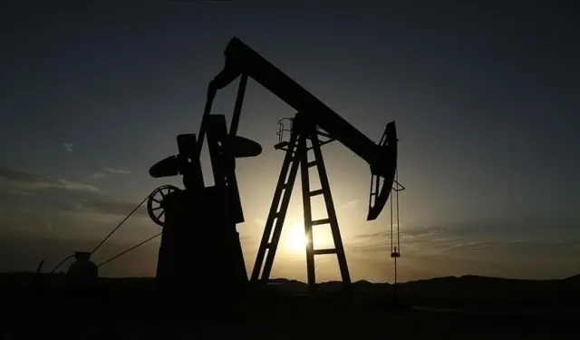 Petrol çalmaya çalışan 37 kişi zehirlenerek öldü