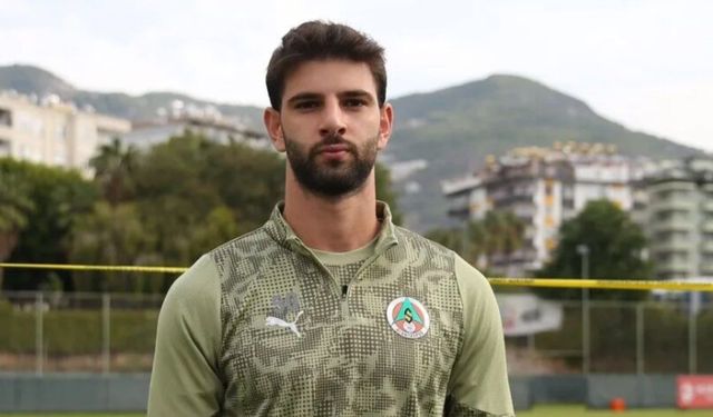Beşiktaş, Alanyaspor'dan Ümit Akdağ'ı transfer etti