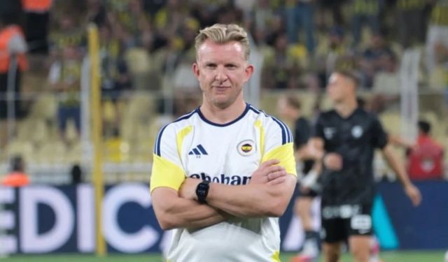 Sarı-lacivertlilerde takımın başına Dirk Kuyt geçti