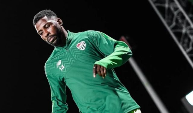 Bursasporlu Kelechi Iheanacho'dan tarihi seri!