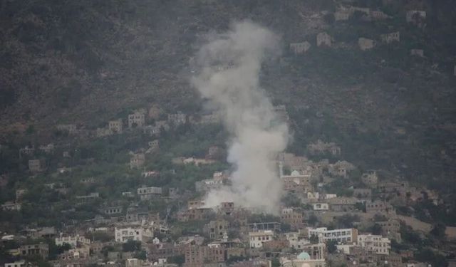 Yemen’de Husiler sivillere saldırdı: 3 ölü