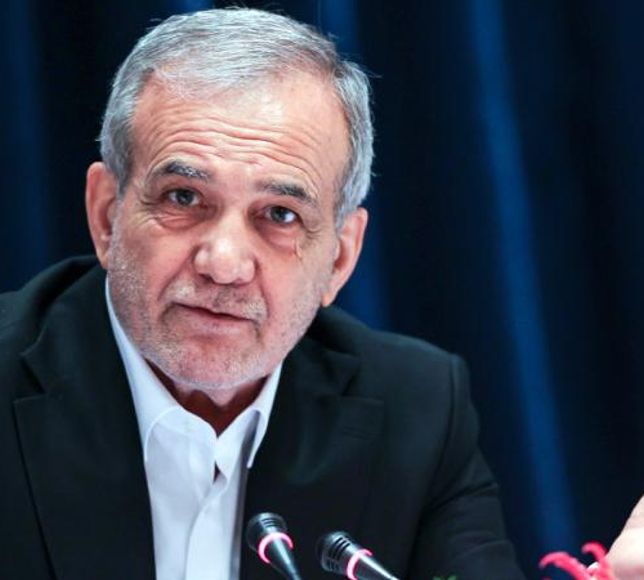 Pezeşkiyan: Halkla ilişkilerde değişim şart