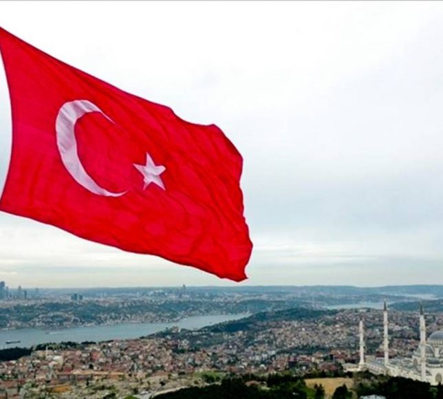 Fitch, Türkiye'nin büyüme tahminini yükseltti