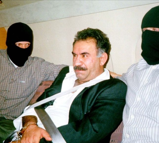 Öcalan'dan PKK'ya silahları bırakın çağrısı!