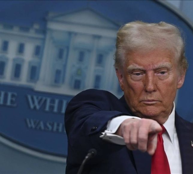 Trump'tan basına kesinti: VOA'da çalışanlar işten çıkarıldı
