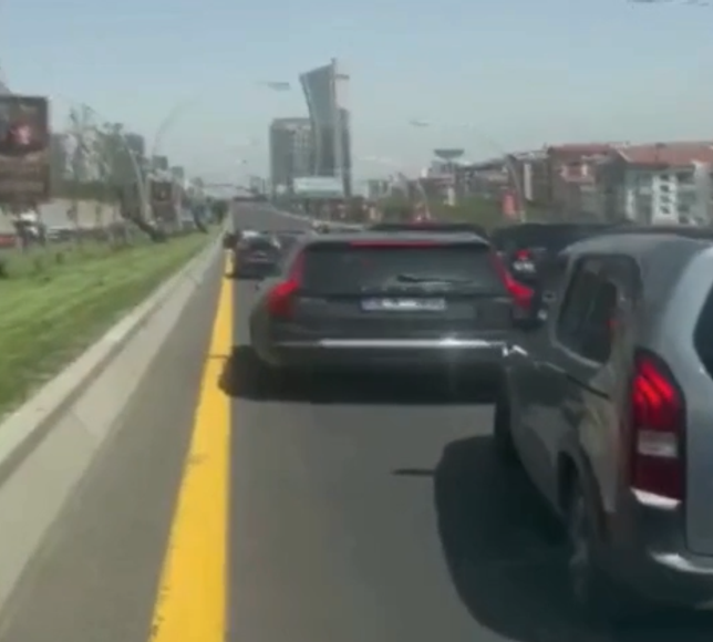 Düğün konvoyu ambulansın önünü kesti! Skandal görüntülere ceza