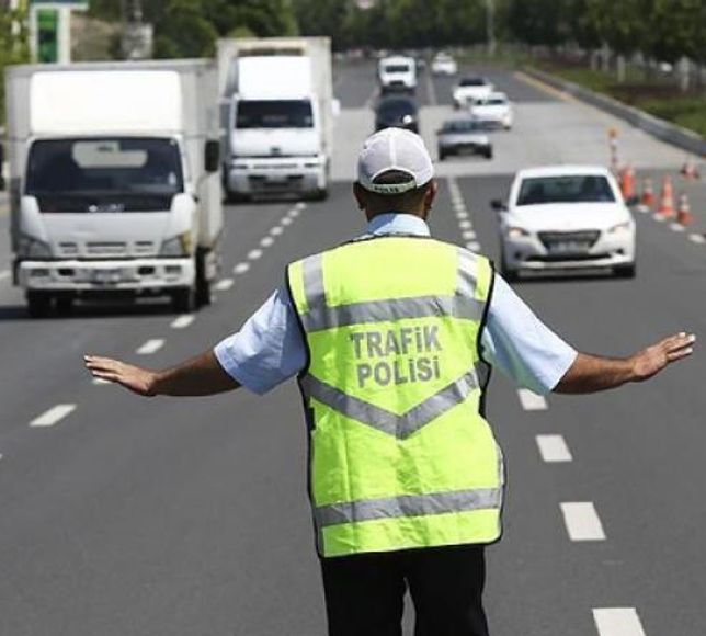 Trafikte düzeni bozana rekor cezalar yolda