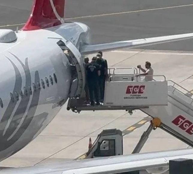 Leman Dergisi yazı işleri müdürü de tutuklandı