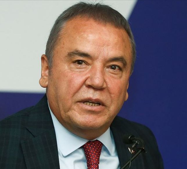 Cezaevinde bulunan Muhittin Böcek hastaneye kaldırıldı