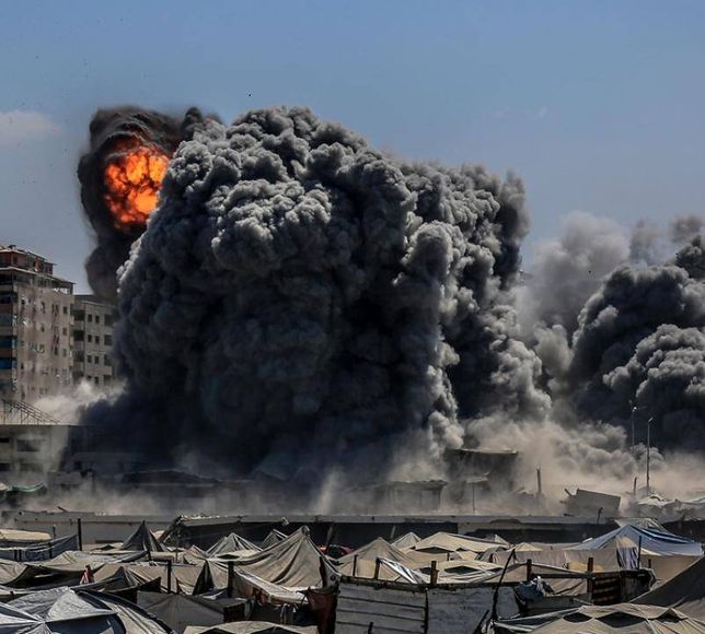 Katil İsrail ateşkese rağmen Gazze'de hava saldırıları düzenledi